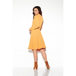 Sukienka wiązana przy szyi kolor L310