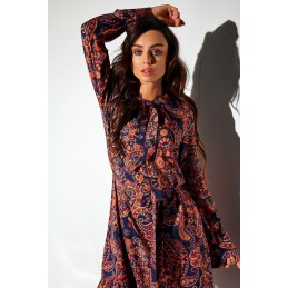 Sukienka z falbanką i wiązaniem przy szyi wzór LG509