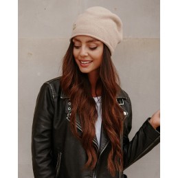 Klasyczna wełniana czapka LGK117