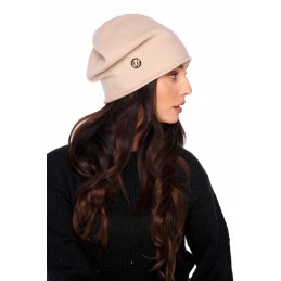Klasyczna wełniana czapka LGK117