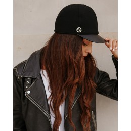 Wełniana czapka z daszkiem LGK119