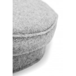 Kaszkiet z daszkiem z ekoskórą LGK121