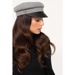 Kaszkiet z daszkiem z ekoskórą LGK121