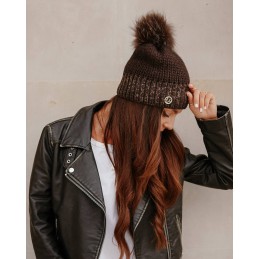 Czapka z pomponem w delikatną panterkę LGK125