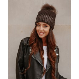 Czapka z pomponem w delikatną panterkę LGK125