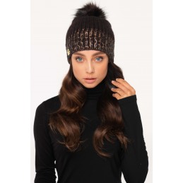 Czapka z pomponem w delikatną panterkę LGK125